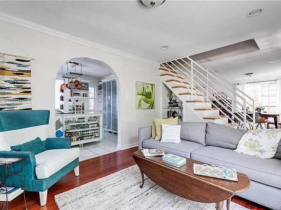 5th image of 4621 Forest Hill Ave
