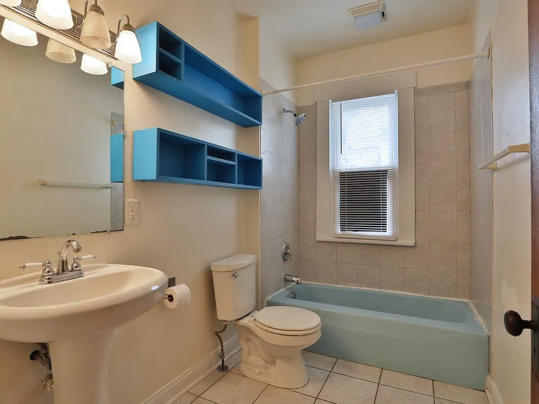 212 E Patterson Ave — Photo 22