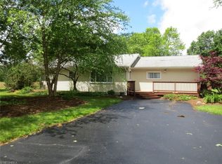3695 State Route 7, Burghill, OH 44404