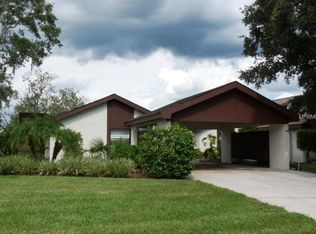 90 Eric Ct, Oldsmar, FL 34677