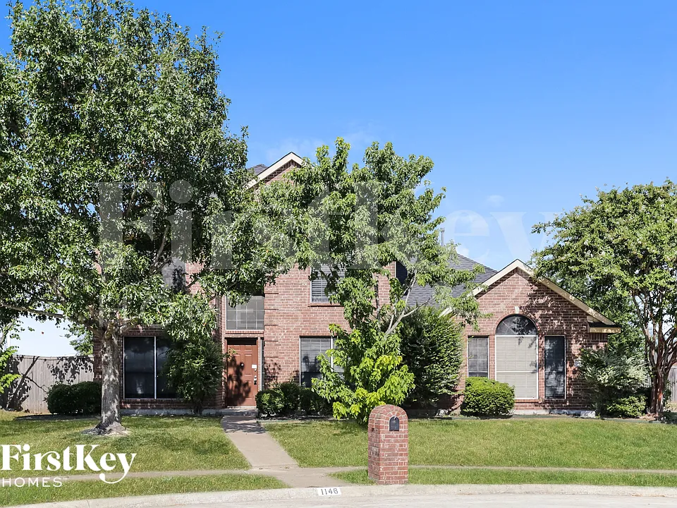 1146 Finch Cir