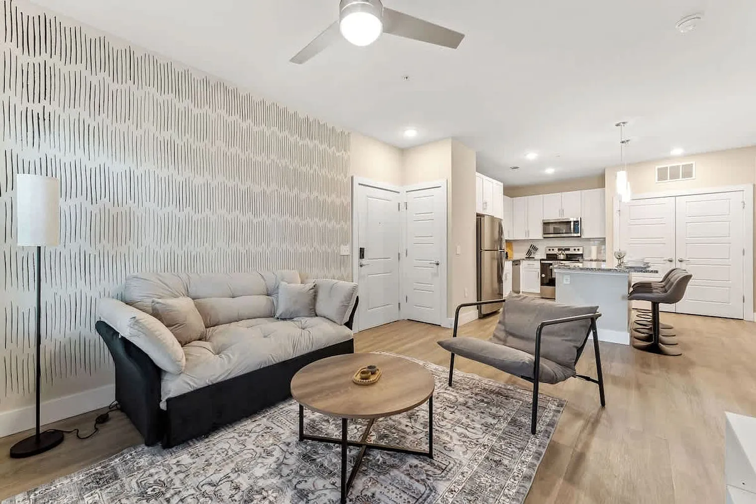 1 bed, 1.0 bath, $3,287 — Photo 1
