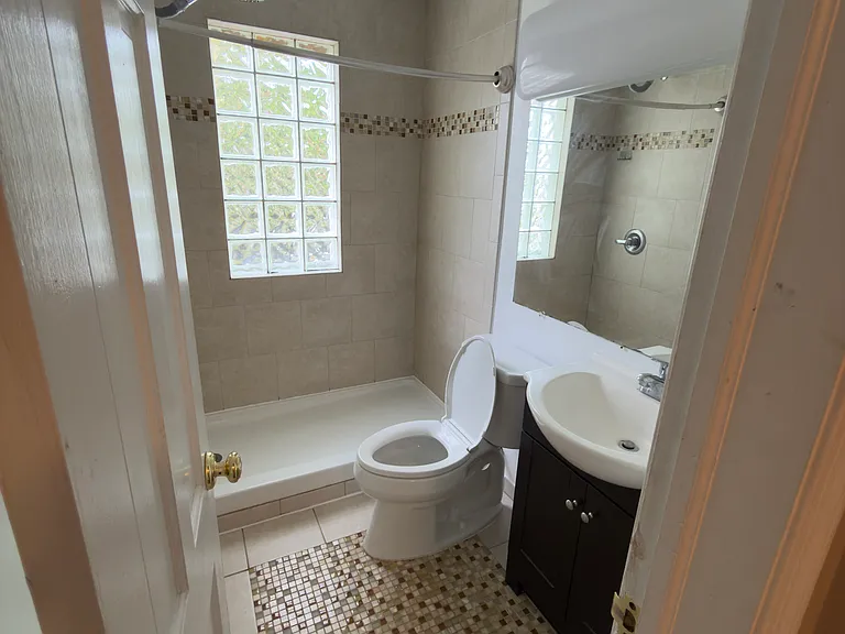 2001 N Glebe Rd #1 — Photo 16