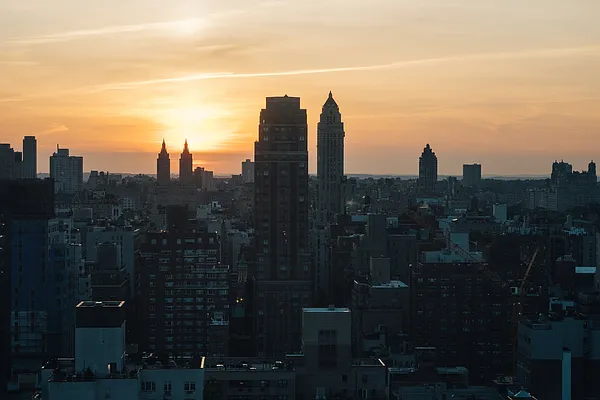 Rented by Compass | media 34