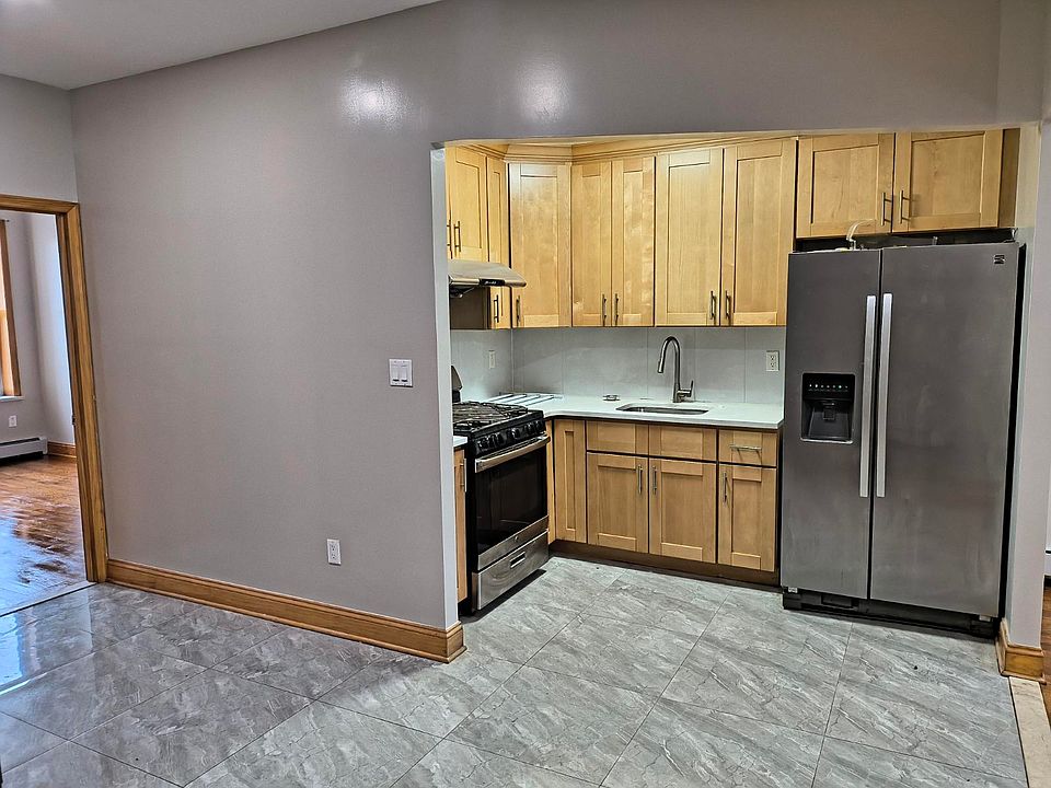 1st image of 79-13 Jamaica Ave #3