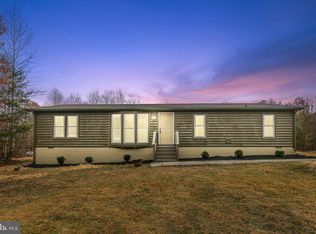2642 Chalklevel Rd, Louisa, VA 23093