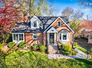 1438 Dunn Pkwy, Mountainside Boro, NJ 07092