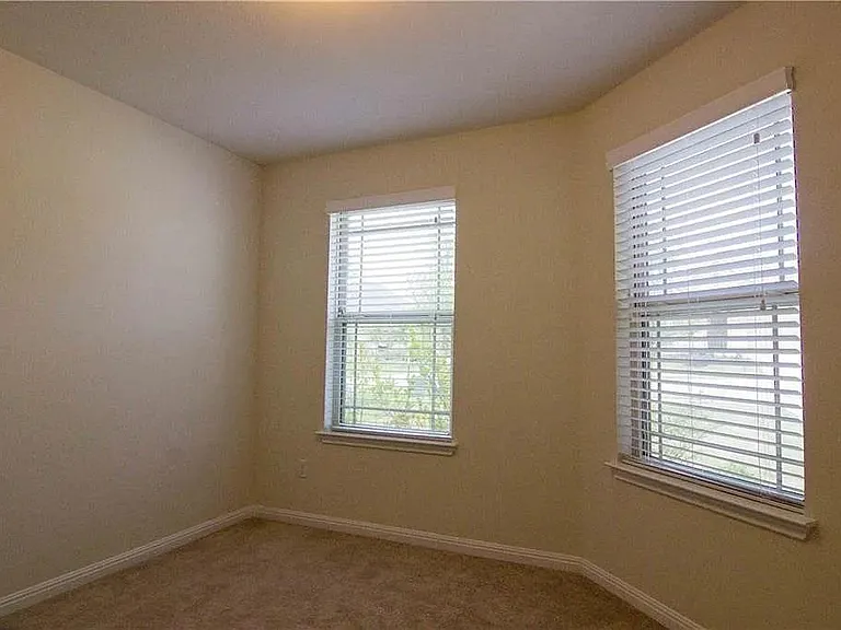 154 Tailwind Dr — Photo 13