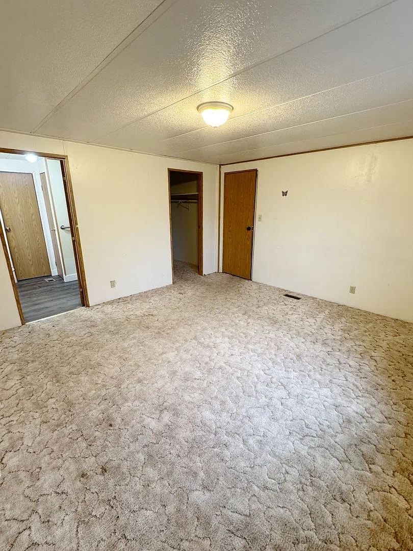 Cozy 3 Bed, 2 Bath Home in Idaho Falls! — Photo 4