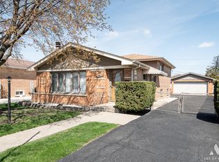 6132 W 80th Pl, Oak Lawn, IL 60459