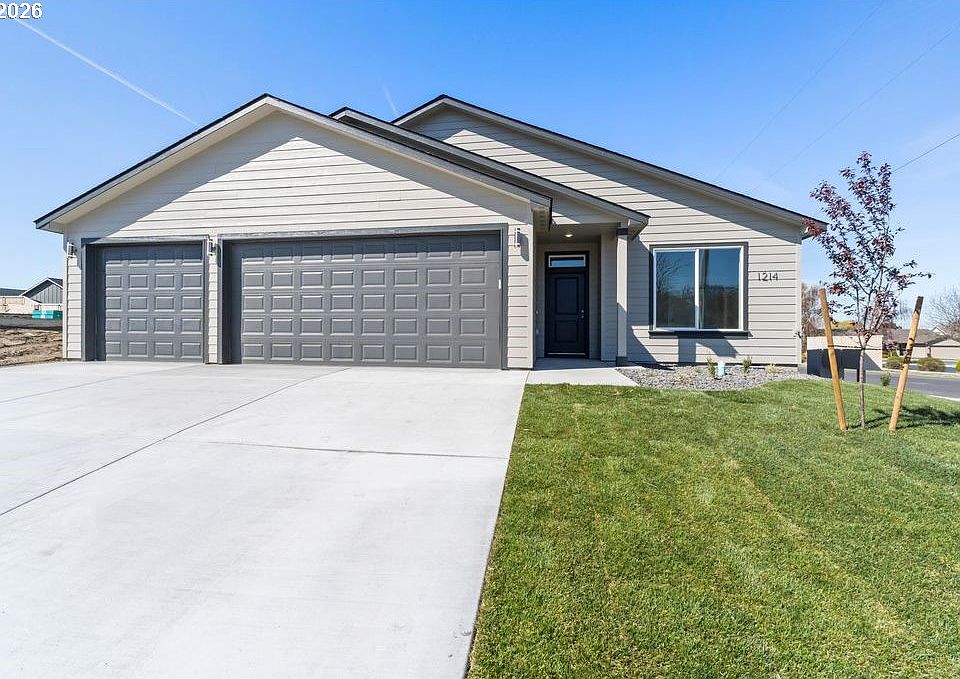 1st image of 1214 SE Kimber Dr