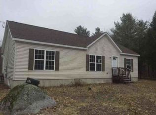 28 Somerville Rd, Whitefield, ME 04353