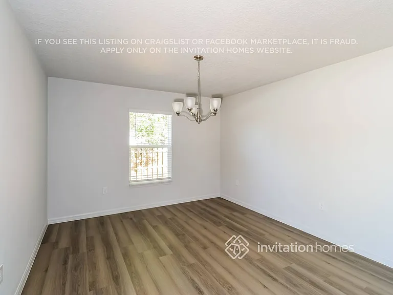 1575 Van Camp Ave SE — Photo 9