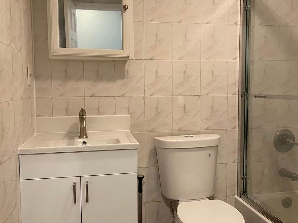 1st image of 13148 40th Rd Floor 2