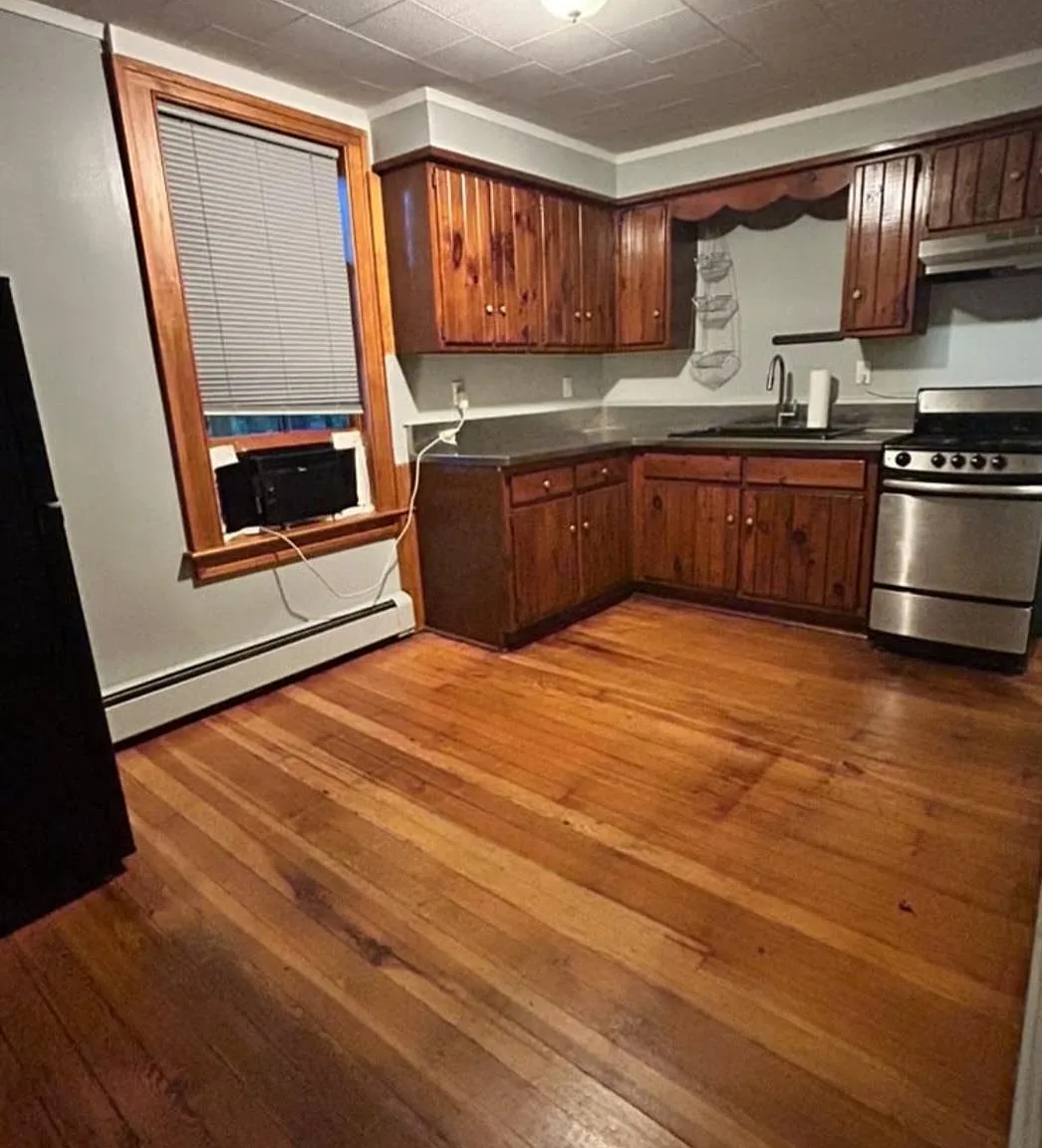 1 bed, 1.0 bath, 500 sqft, $1,500 — Photo 3