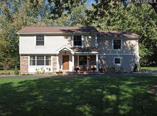 1375 Inglewood Dr, Cleveland Heights, OH 44121
