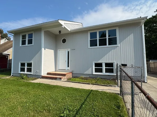 334 Austin St, New Bedford, MA 02740