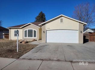 674 W Criterion St, Meridian, ID 83642