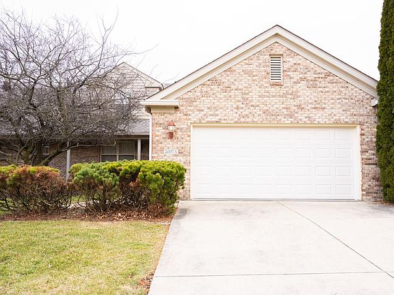 2nd image of 2007A E Amber Ln