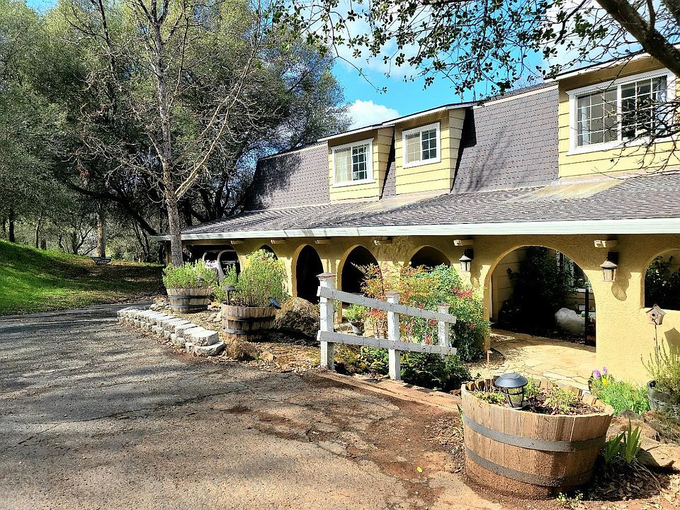 1st image of 23042 Spyglass Ct