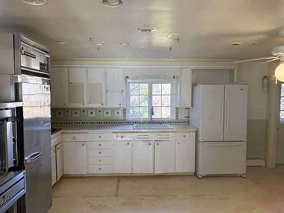 5th image of 48 Burnett St