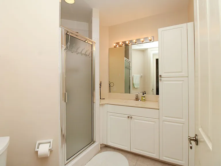 825 Bentwater Cir #101 — Photo 55