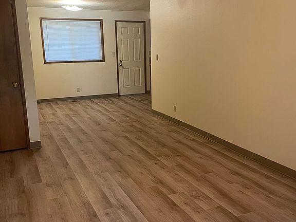 2nd image of 2500 Main St #518364