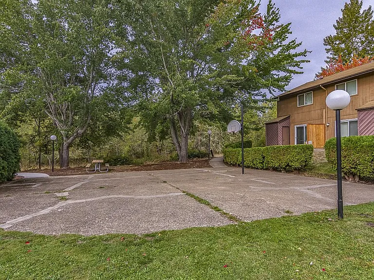 501 N Moss St #501 — Photo 5