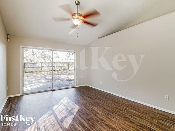 4th image of 3426 Westland Dr