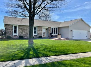 2891 Sherwood Dr, Lima, OH