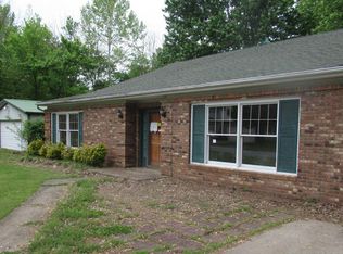 1326 Ritchey Dr, Marion, IL 62959