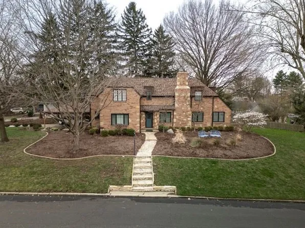 1915 Lake Terrace Dr, Danville, IL 61832