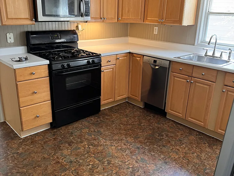 2383 E 2100 S — Photo 8