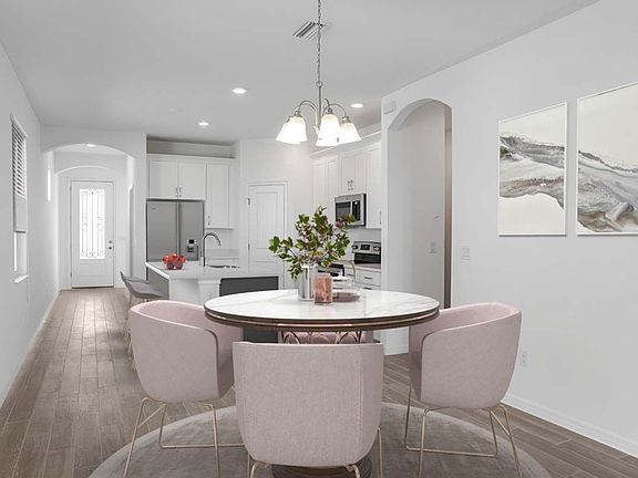 BridgeWater Flora Entry and Kitchen by William Ryan Homes Tampa