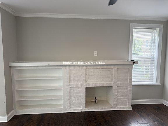 4th image of 6300 N Oakley Ave #1OA