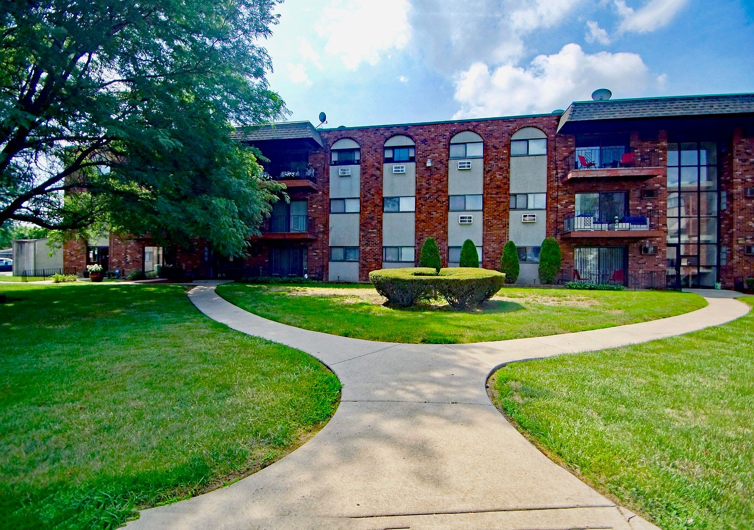 13711 S Stewart Ave 11A2E, Riverdale, IL 60827 Zillow