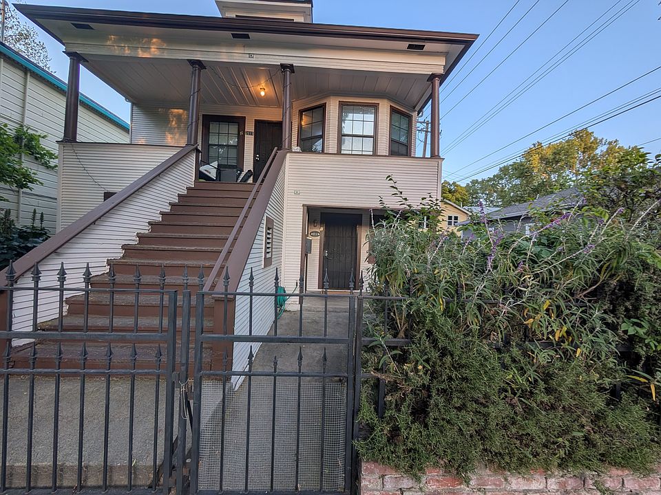1st image of 2015 4th St #1
