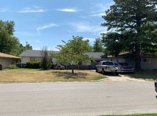 1209 Monroe Dr, Shawnee, OK 74804