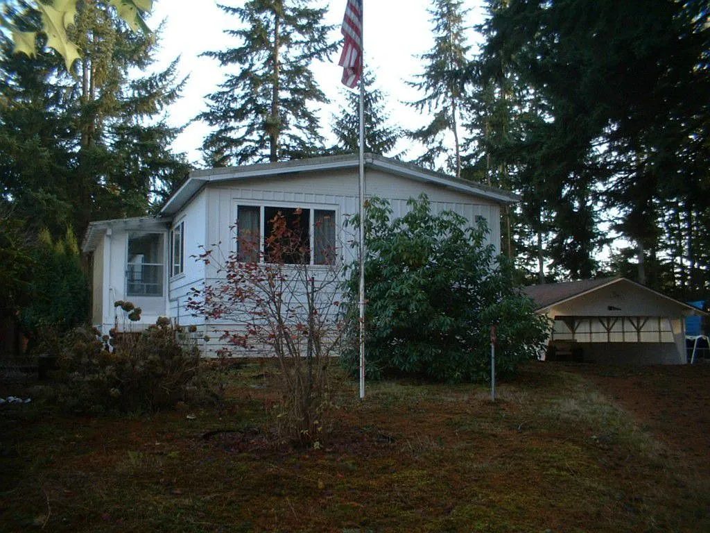 12207 Nels Peters Rd photo 1