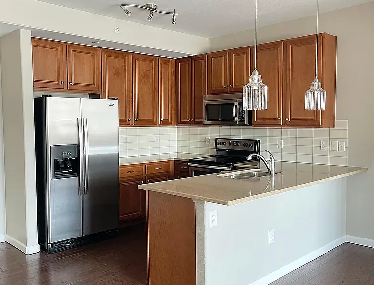 1044 Rockhurst Dr #406 — Photo 8