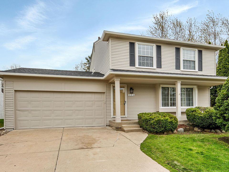 1st image of 204 Wellington Dr