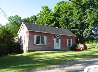 10 Grove St, Brookfield, MA 01506