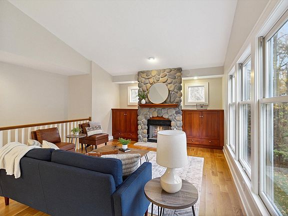 5th image of 1550 Alden Nash Ave NE