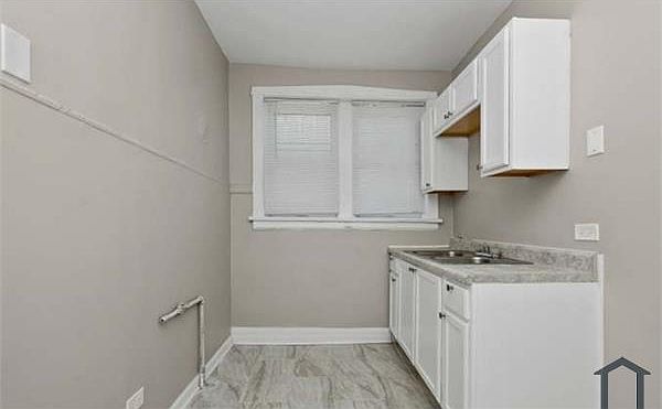 1st image of 6516 S Stony Island Ave APT 3