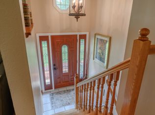 12 Birch Rd, New Fairfield, CT 06812