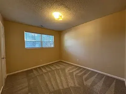 502 Thyme Ct — Photo 16