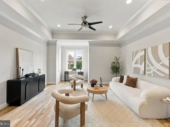 1512 Park Rd NW APT 4, Washington, DC 20010