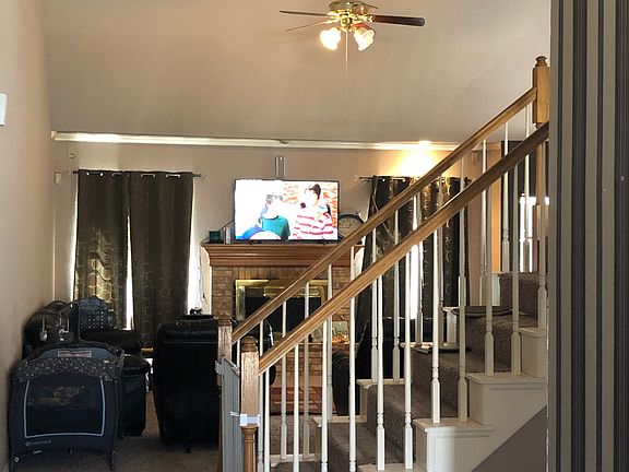 5th image of 25262 E Rosewood Dr
