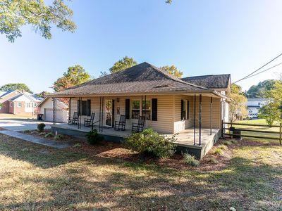 1923 Perfection Ave, Belmont, NC, 28012