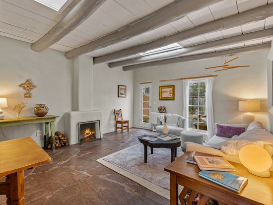 634 Garcia St APT 23, Santa Fe, NM 87505